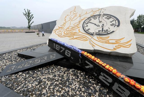 唐山大地震40周年祭：23秒，40年，一座城。