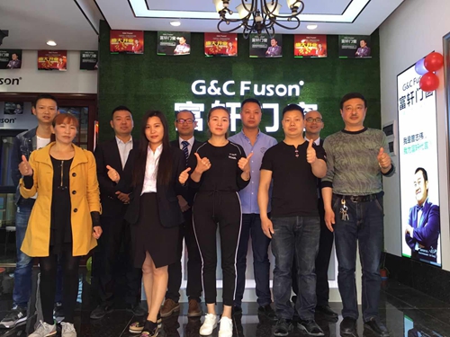 房縣富軒門窗開業(yè)引爆全城，兩小時(shí)突破30萬訂單!