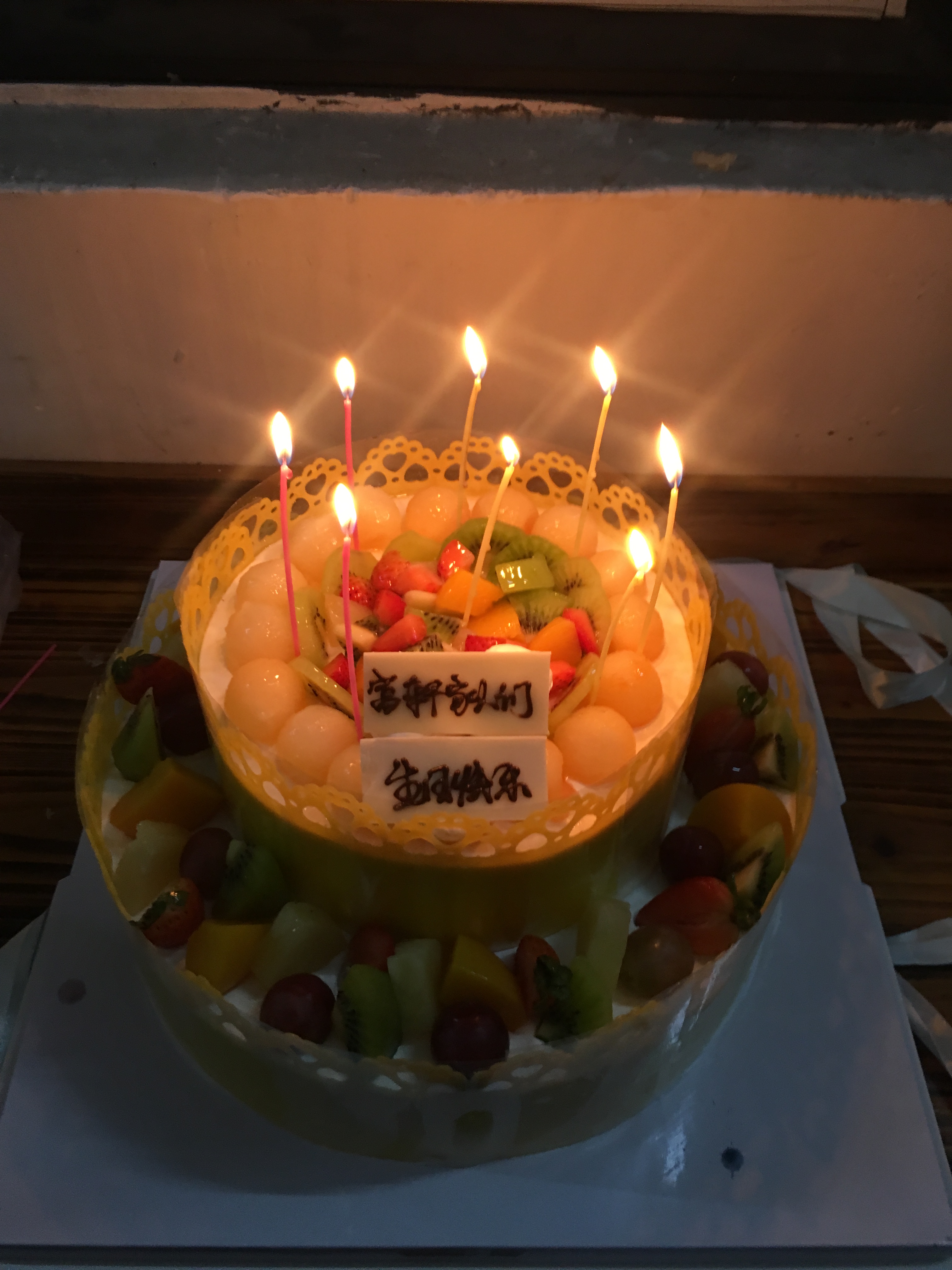 金秋物語：富軒門窗的壽星們生日快樂！