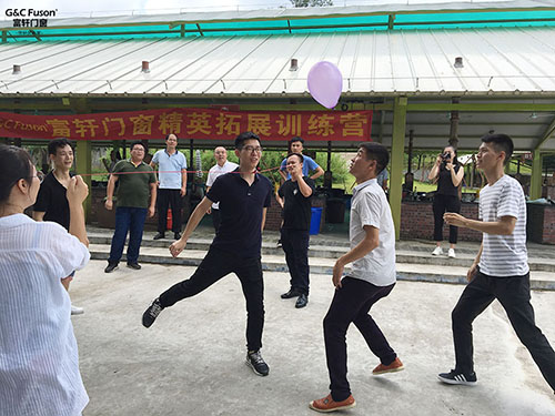  成功團(tuán)隊(duì)集結(jié)號(hào)-富軒門(mén)窗2019年盈香生態(tài)園拓展之旅