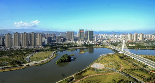 斥資20億！福建華強(qiáng)山莊酒店聯(lián)手富軒全屋門窗打造超五星級溫泉度假酒店