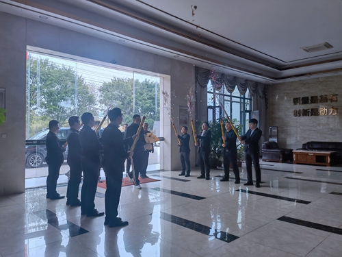 惠戰(zhàn)壓軸|奧運(yùn)冠軍做客富軒總部直播廳，狂撒錦鯉大禮！