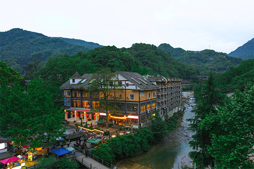 復(fù)盤(pán)奮進(jìn) 劍指巔峰 | 富軒全屋門(mén)窗川渝+陜甘青寧晉戰(zhàn)區(qū)8月峰會(huì)完美收官！ 