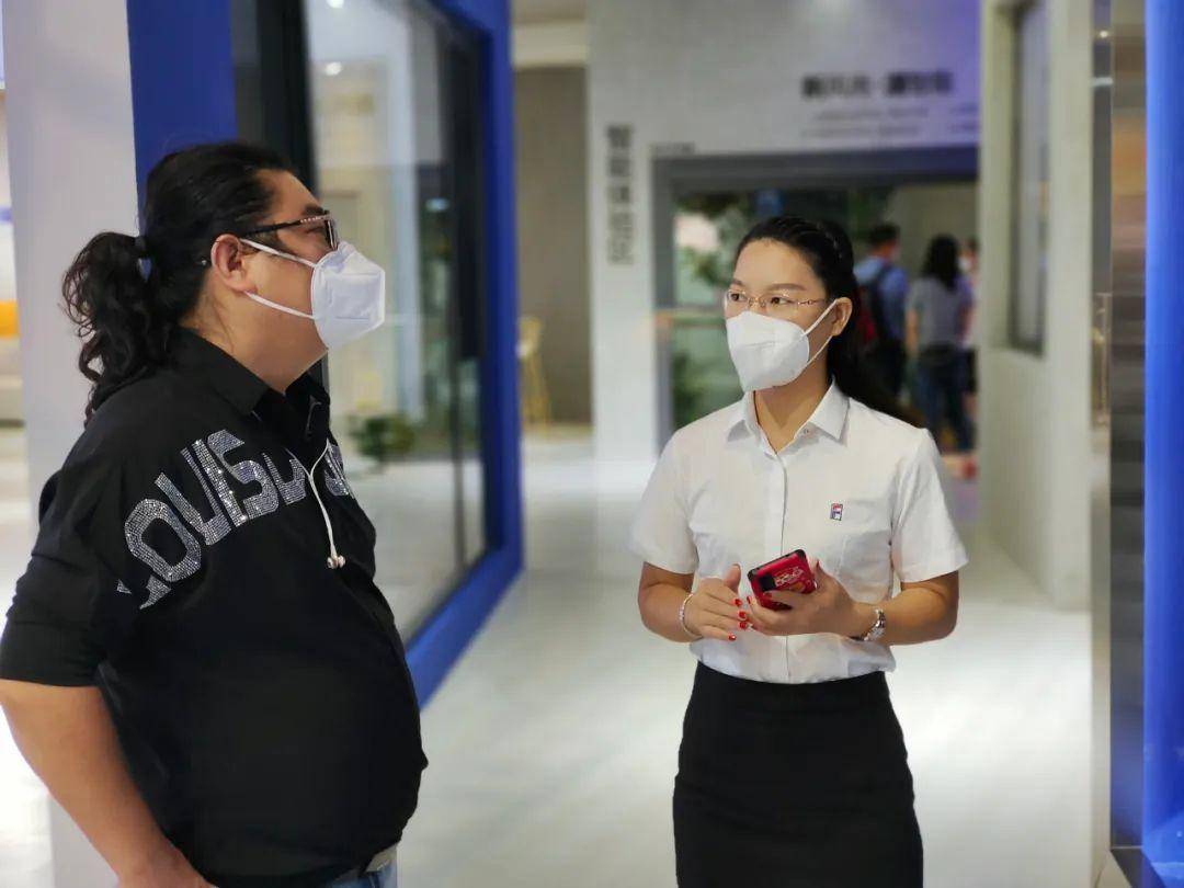 富軒全屋門窗上海建博會DAY2熱力持續(xù)吹響財富集結號 