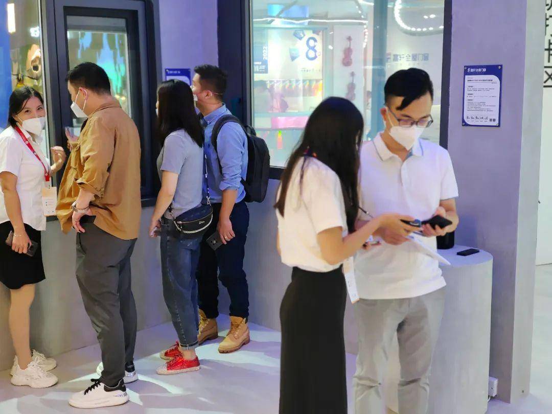 富軒全屋門窗上海建博會DAY2熱力持續(xù)吹響財富集結號 