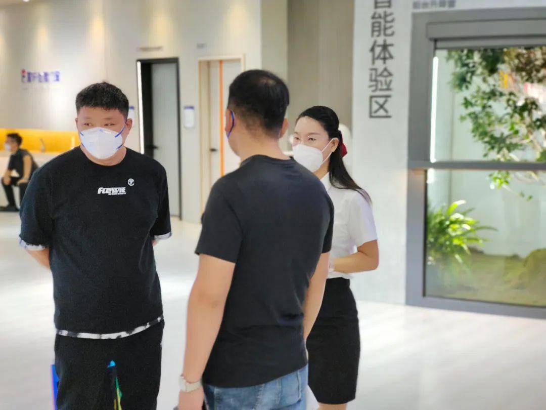 富軒全屋門窗上海建博會DAY2熱力持續(xù)吹響財富集結號 