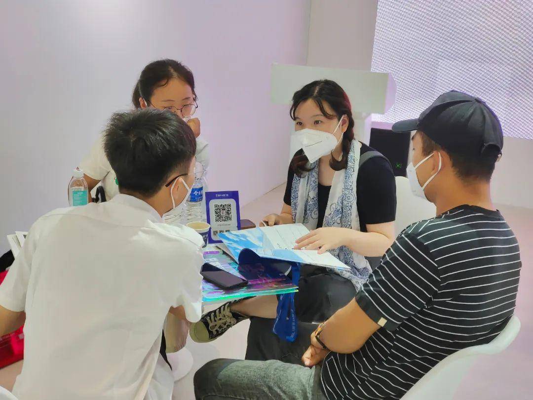 富軒全屋門窗上海建博會DAY3展廳圈粉無數 
