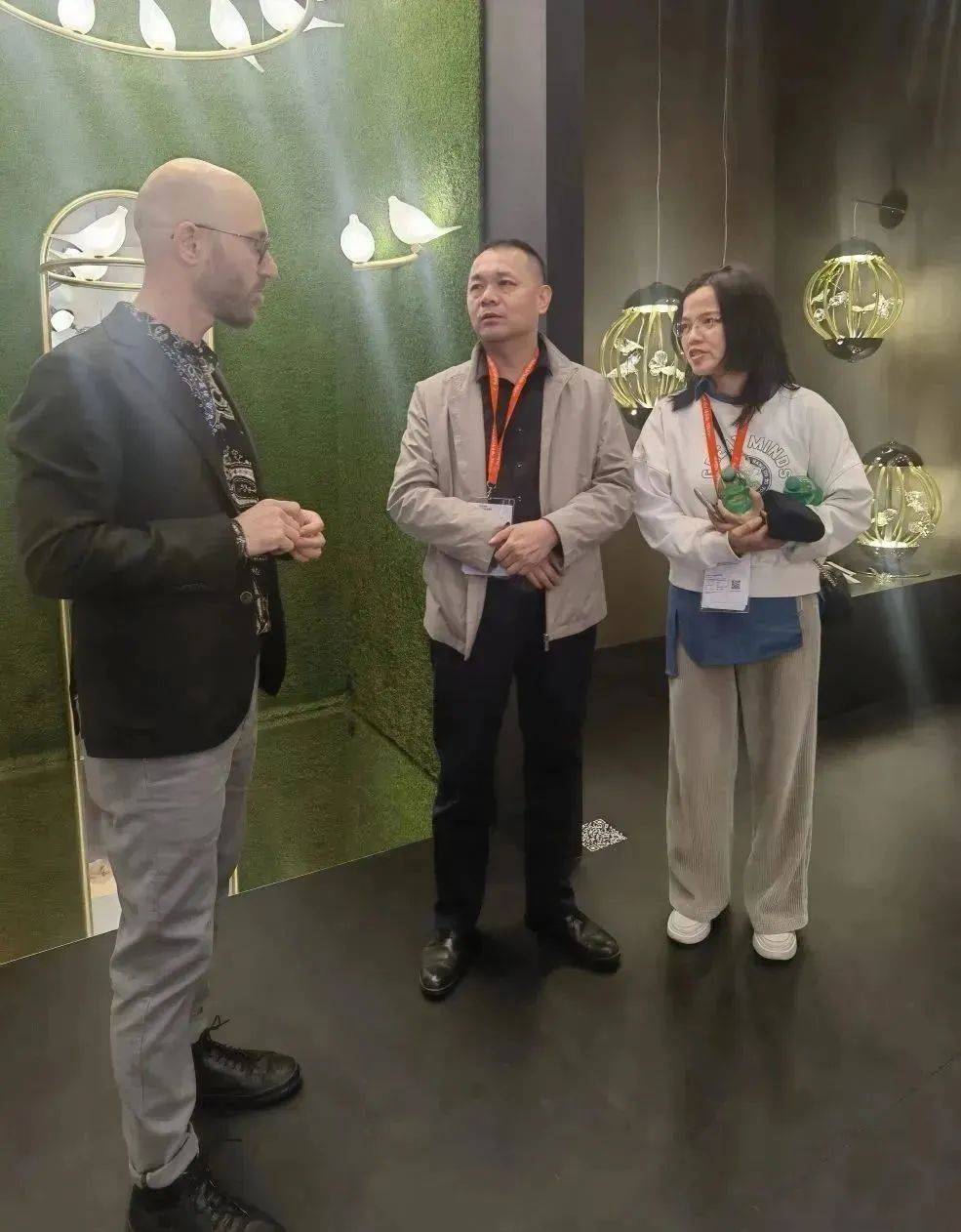 富軒全屋門(mén)窗歐洲首站米蘭設(shè)計(jì)周游學(xué)之旅 
